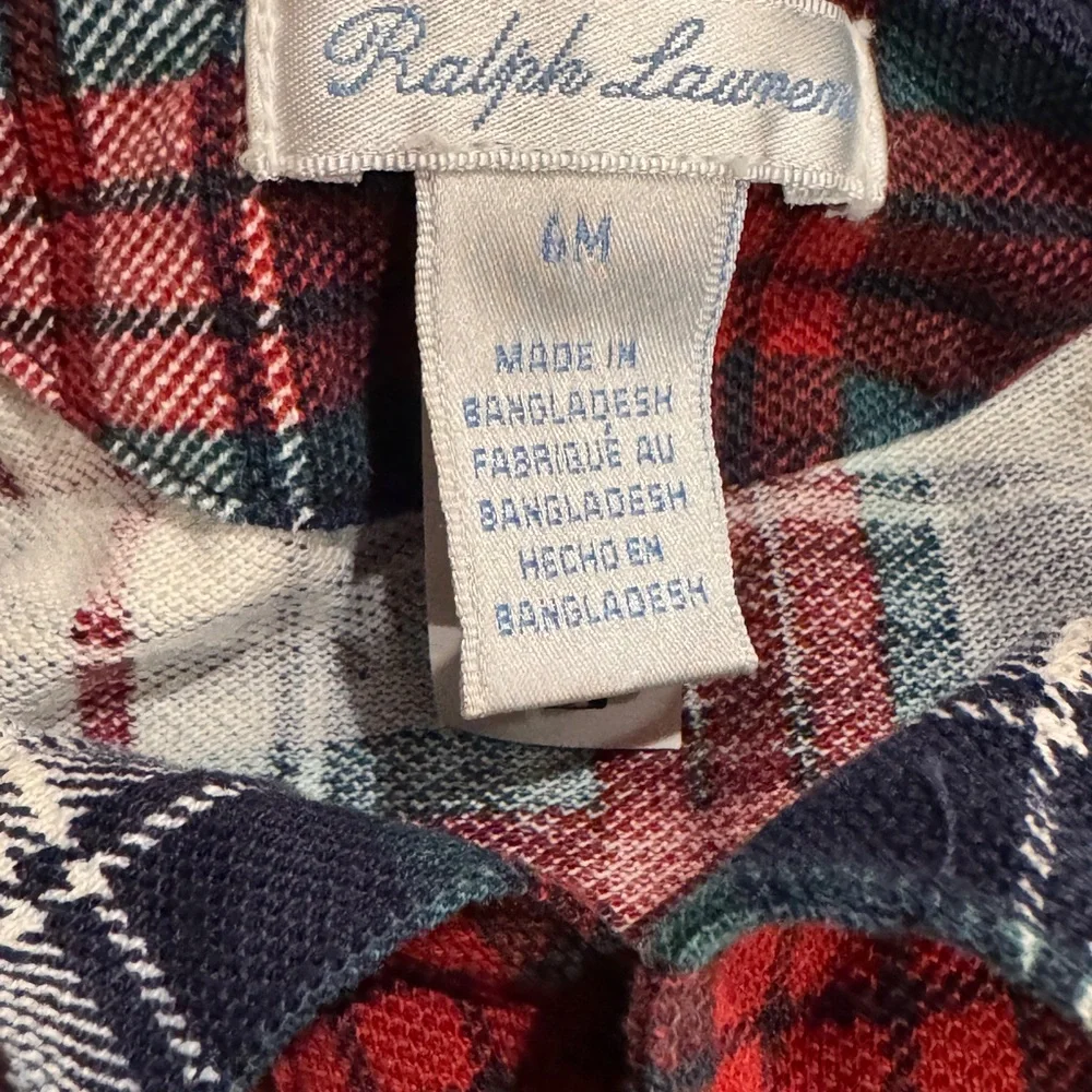 Ralph Lauren Kids Plaid Footie romper in Red and Navy size 6 months